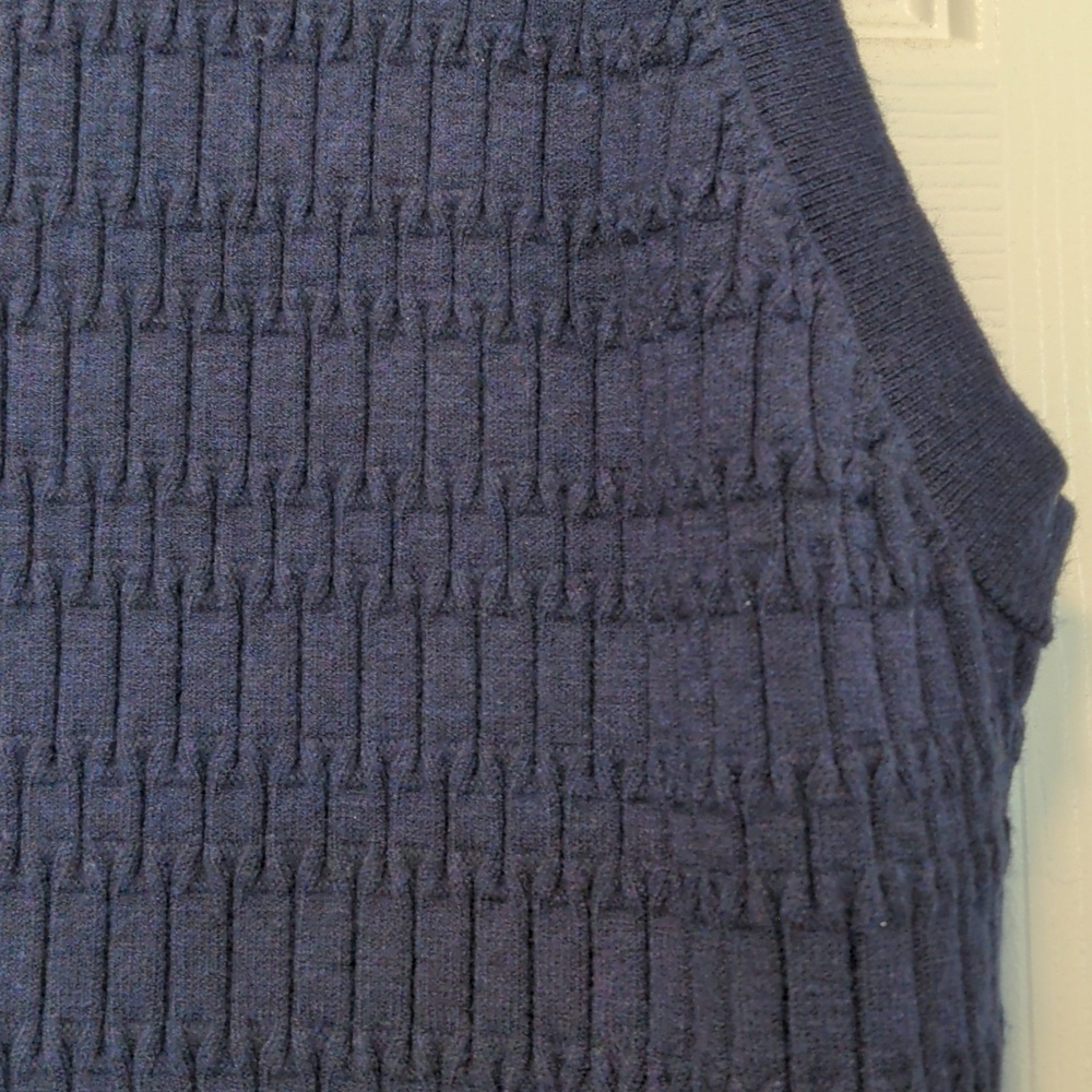 Hudson North Sleeveless Ribbed Midi Dress in Navy - Picture 4 of 5